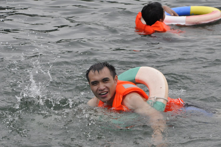 游泳-陡水湖-贛云機(jī)械