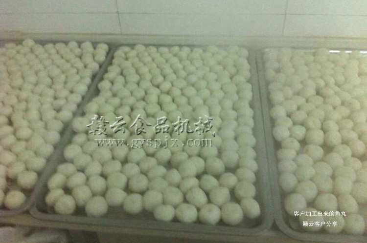 制作出來(lái)的包心魚(yú)丸